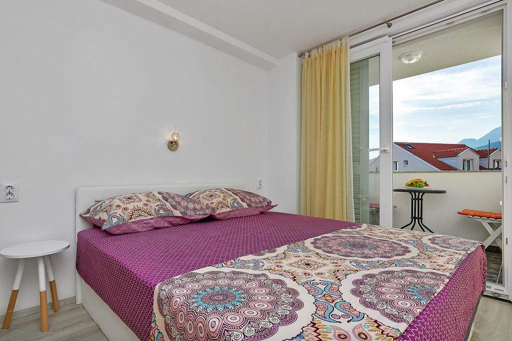 Guesthouse Josko Makarska Exterior foto